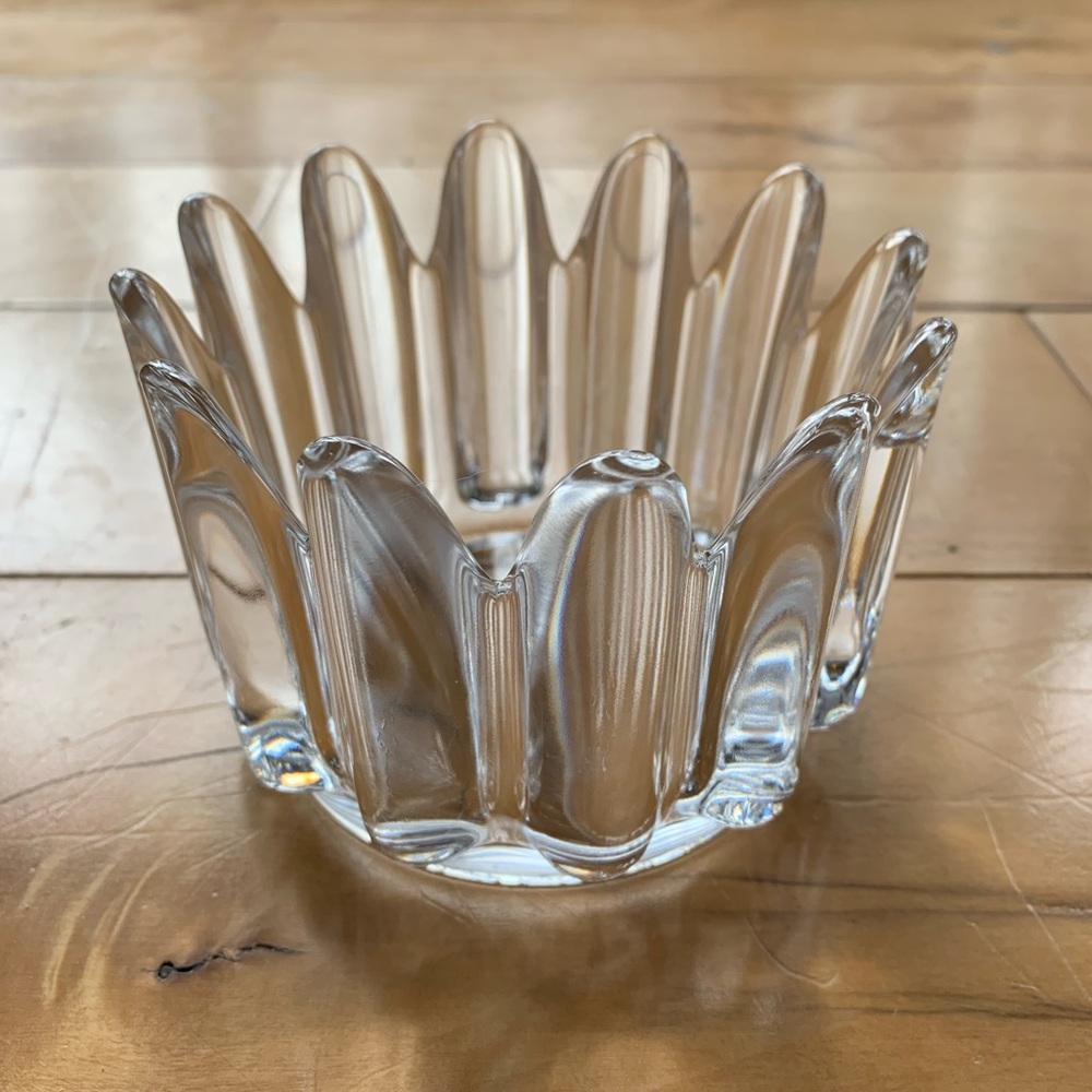 ORREFORS | Swedish Crystal 12 Point Bowl | Designed by Jan Johansson